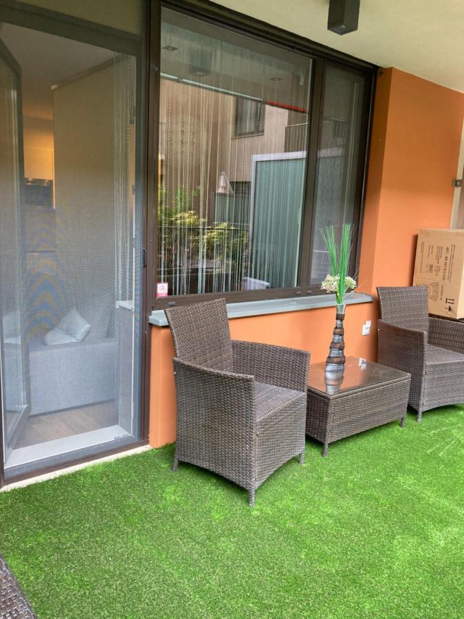Corvin Luxury White Budapest Exterior photo